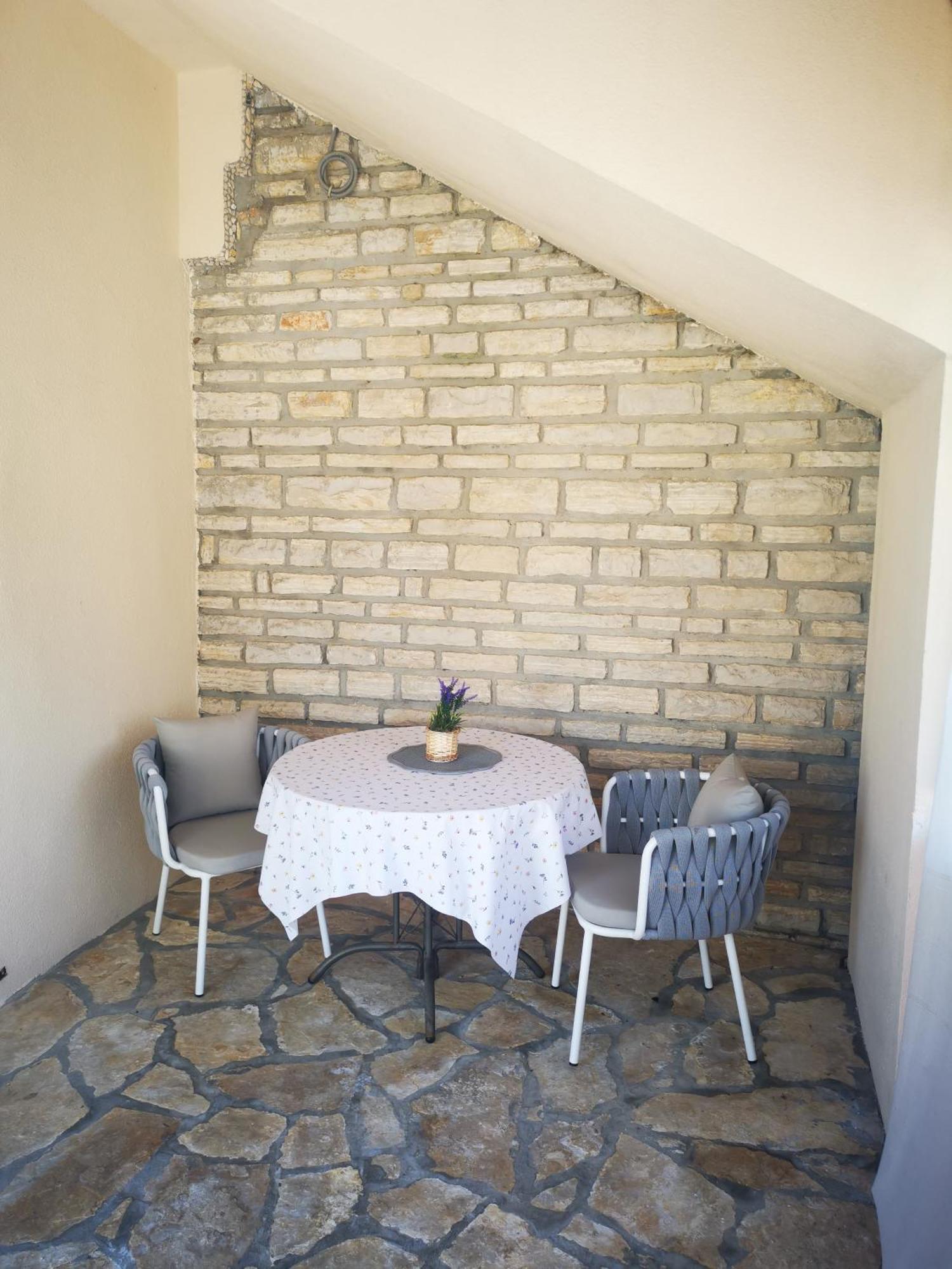 Apartments Busic Biograd Na Moru Exterior photo